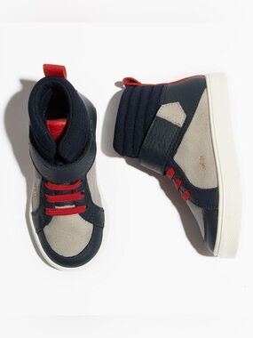Freshly Picked NIB Retro Brooklyn High Top Sneakers Toddler Boys Size 7